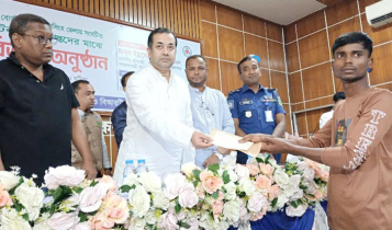 জনসচেতনতা বাড়লে সড়ক দুর্ঘটনা কমে আসবে: তথ্য প্রতিমন্ত্রী জনসচেতনতা বাড়লে সড়ক দুর্ঘটনা কমে আসবে: তথ্য প্রতিমন্ত্রী