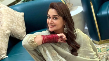 নড়াচড়াও করতে পারছি না : দীপিকা