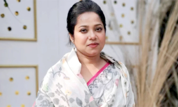 পরকীয়ার অভিযোগ নিয়ে মুখ খুললেন ডলি সায়ন্তনী