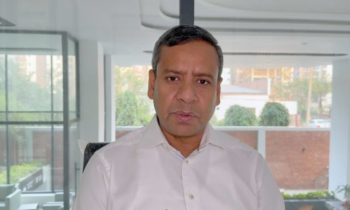 ‘আমাদের নোবেল মিয়া এমন বাত্তি জ্বালাইয়্যা গ্যাছেন’