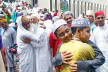 আজ খুশির ঈদ, উদযাপনে প্রস্তুত সারাদেশ আজ খুশির ঈদ, উদযাপনে প্রস্তুত সারাদেশ