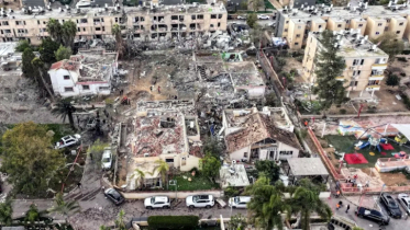 ইসরায়েলে ব্যাপক ক্ষেপণাস্ত্র হামলা চালাল ইরান