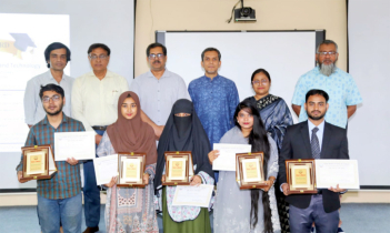 ডিনস অ্যাওয়ার্ড পেলেন যবিপ্রবির ফলিত বিজ্ঞান ও প্রযুক্তি অনুষদের ৬ শিক্ষার্থী ডিনস অ্যাওয়ার্ড পেলেন যবিপ্রবির ফলিত বিজ্ঞান ও প্রযুক্তি অনুষদের ৬ শিক্ষার্থী