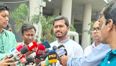 বিদেশগামী শিক্ষার্থীদের ১০ লাখ টাকা পর্যন্ত ঋণ দেওয়ার নির্দেশ প্রধানমন্ত্রীর