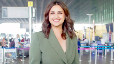 ‘সহ অভিনেতার প্রেমে পড়তে ইচ্ছা করে’ ‘সহ অভিনেতার প্রেমে পড়তে ইচ্ছা করে’