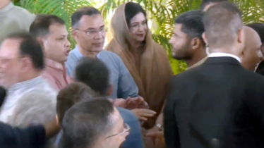 যমুনায় মানুষের ঢল, প্রধানমন্ত্রীর ঈদ শুভেচ্ছা বিনিময় যমুনায় মানুষের ঢল, প্রধানমন্ত্রীর ঈদ শুভেচ্ছা বিনিময়