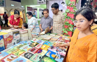 একুশে বইমেলা’র ১০ম দিনে নতুন বই এসেছে ১৮৫টি