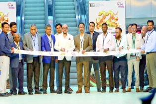 উৎসবমুখর পরিবেশে বসুন্ধরা সিটির ২২ বছর পূর্তি