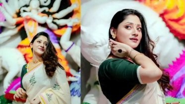 পূজার সাজে চিত্রনায়িকা পূজা চেরী পূজার সাজে চিত্রনায়িকা পূজা চেরী