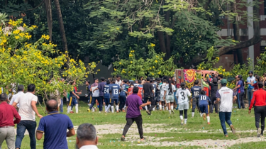যবিপ্রবির আন্তঃবিশ্ববিদ্যালয় নারী ফুটবলের ফাইনালে আহত ৯ খেলোয়াড় যবিপ্রবির আন্তঃবিশ্ববিদ্যালয় নারী ফুটবলের ফাইনালে আহত ৯ খেলোয়াড়