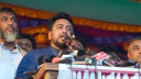 শেখ হাসিনার মতো তারেক রহমানও অবৈধভাবে ক্ষমতায়: নাহিদ ইসলাম শেখ হাসিনার মতো তারেক রহমানও অবৈধভাবে ক্ষমতায়: নাহিদ ইসলাম