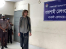হারিয়ে যাওয়া ম্যাকবুক-ক্যামেরার খোঁজে রাজশাহীতে জার্মান পর্যটক হারিয়ে যাওয়া ম্যাকবুক-ক্যামেরার খোঁজে রাজশাহীতে জার্মান পর্যটক