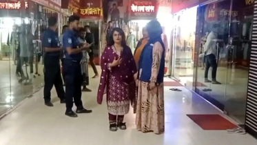 ‘কাকে ভোট দিয়ে ভুক্তভোগী হলাম’- ফেসবুকে সরকারের সমালোচনার পর আটক নারী ‘কাকে ভোট দিয়ে ভুক্তভোগী হলাম’- ফেসবুকে সরকারের সমালোচনার পর আটক নারী