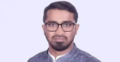 চুমু দেওয়া একজন শিক্ষকের কাজ নয়: রাশেদ খাঁন