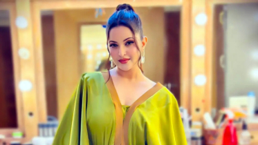 ‘সেপারেশন’ মিশনে পরীমনি