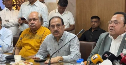 মিডিয়ার স্বাধীনতা ও সুরক্ষা দুটোই থাকতে হবে : মতিউর রহমান চৌধুরী মিডিয়ার স্বাধীনতা ও সুরক্ষা দুটোই থাকতে হবে : মতিউর রহমান চৌধুরী