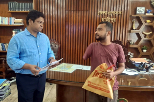 ​মানবিক তাড়না থেকেই অসহায়দের পাশে গাজীপুরের জেলা প্রশাসক